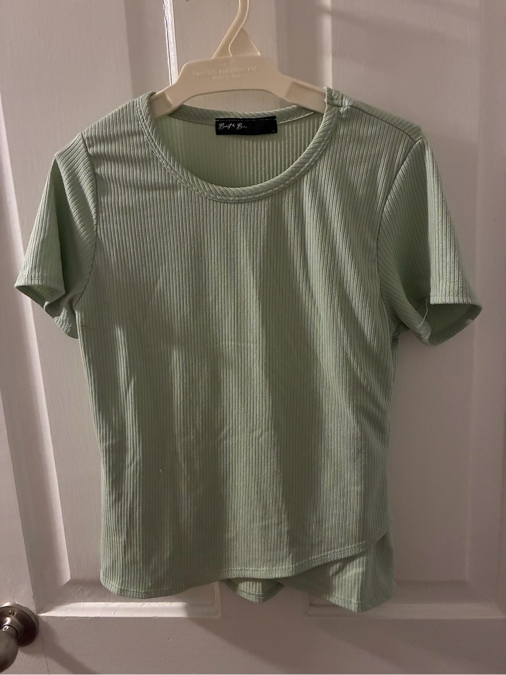 Boohoo Ribbed Short Sleeve Crew Top in Light Sage